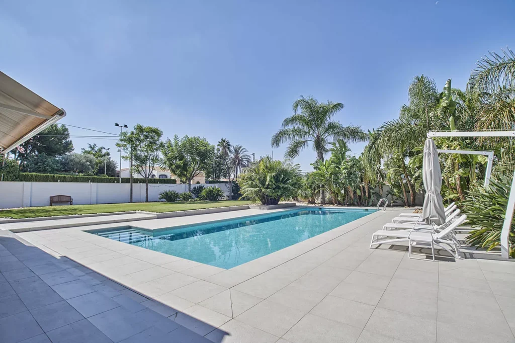 49 villa en las paulinas