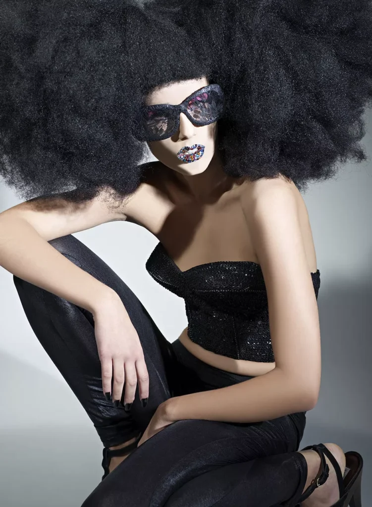 75 campaña de maquillaje de aaron blanco para Make up forever con Anita de escala m