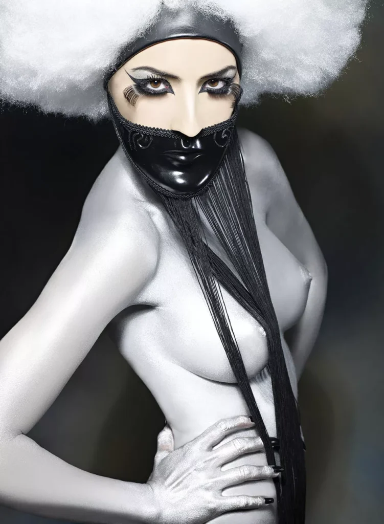 79 campaña de maquillaje de aaron blanco para Make up forever con Veronica de escala m