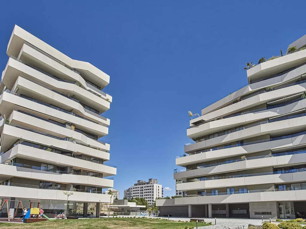 96 urbanizacion en playa de san juan